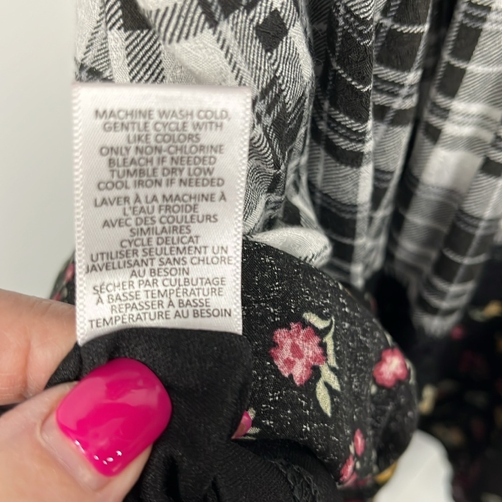 Love, Fire Womens Tunic/Mini XS Black White Floral Plaid Mixed Textures Keyhole - Picture 11 of 14